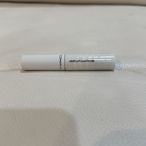 NWT MAC MACStack Legit Lift Lash Primer,3ml TRAVEL SIZE - Picture 3 of 7